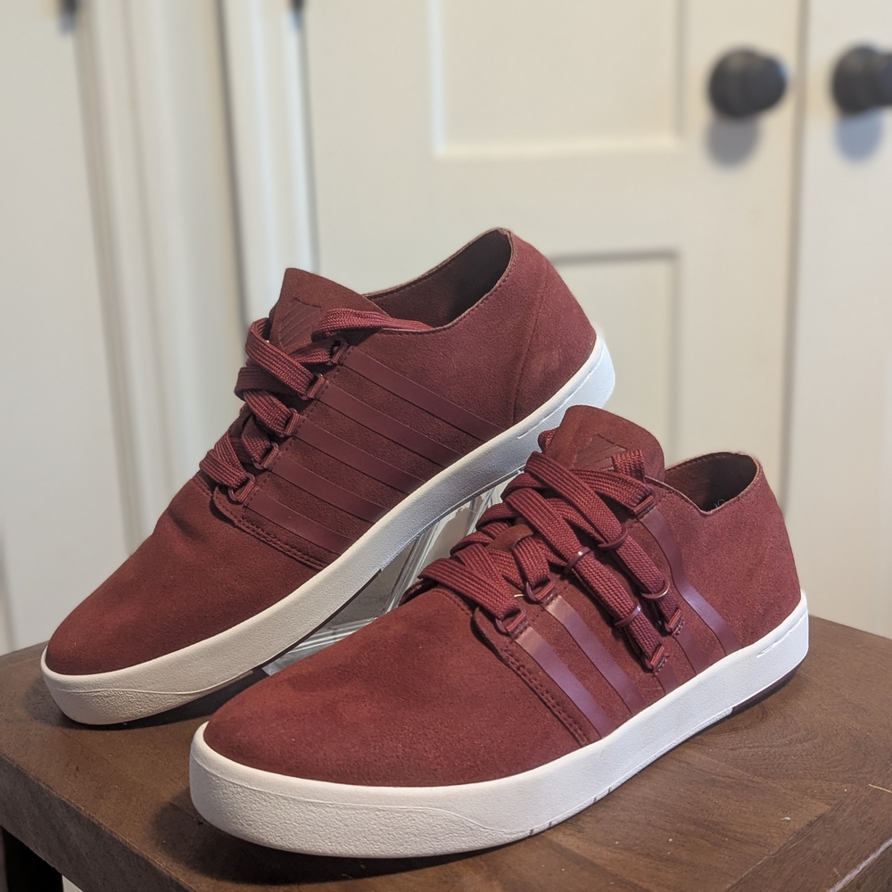 K-Swiss Burgundy Men's Sneakers Sleek Casual Athletic Tennis Excellent Sz 12
